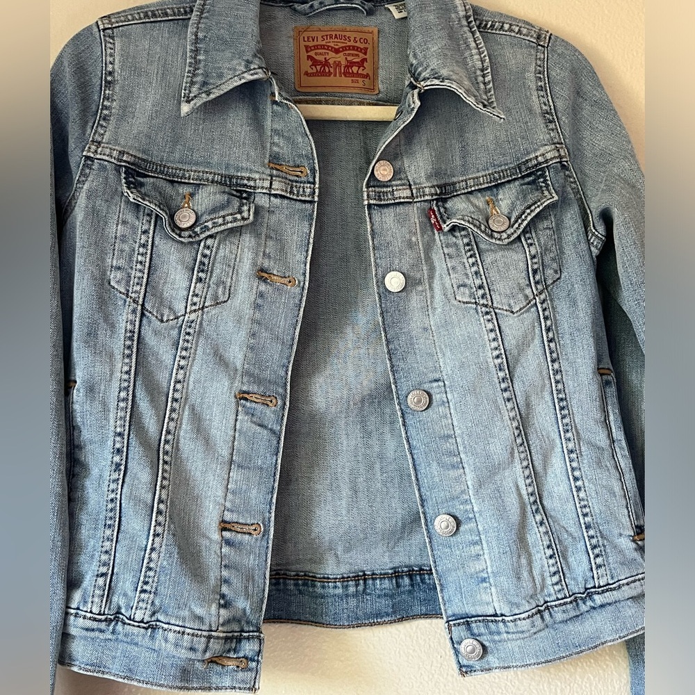 LEVIS Jean Jacket - Picture 6 of 10